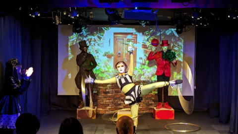 �哹�|�@�p�t�H�[�}���X�@�����M���@�V���o�[�p��